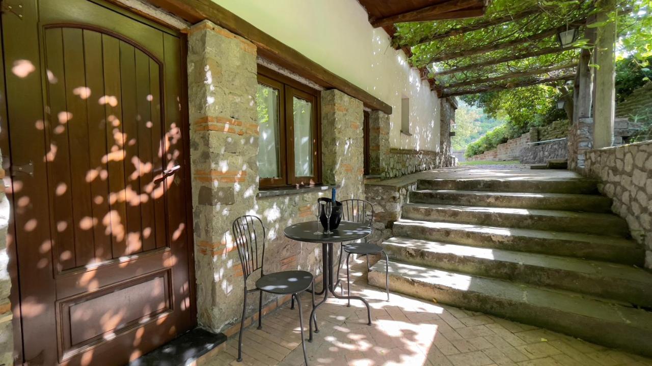 Agriturismo La Casa Del Ghiro Pimonte Bagian luar foto