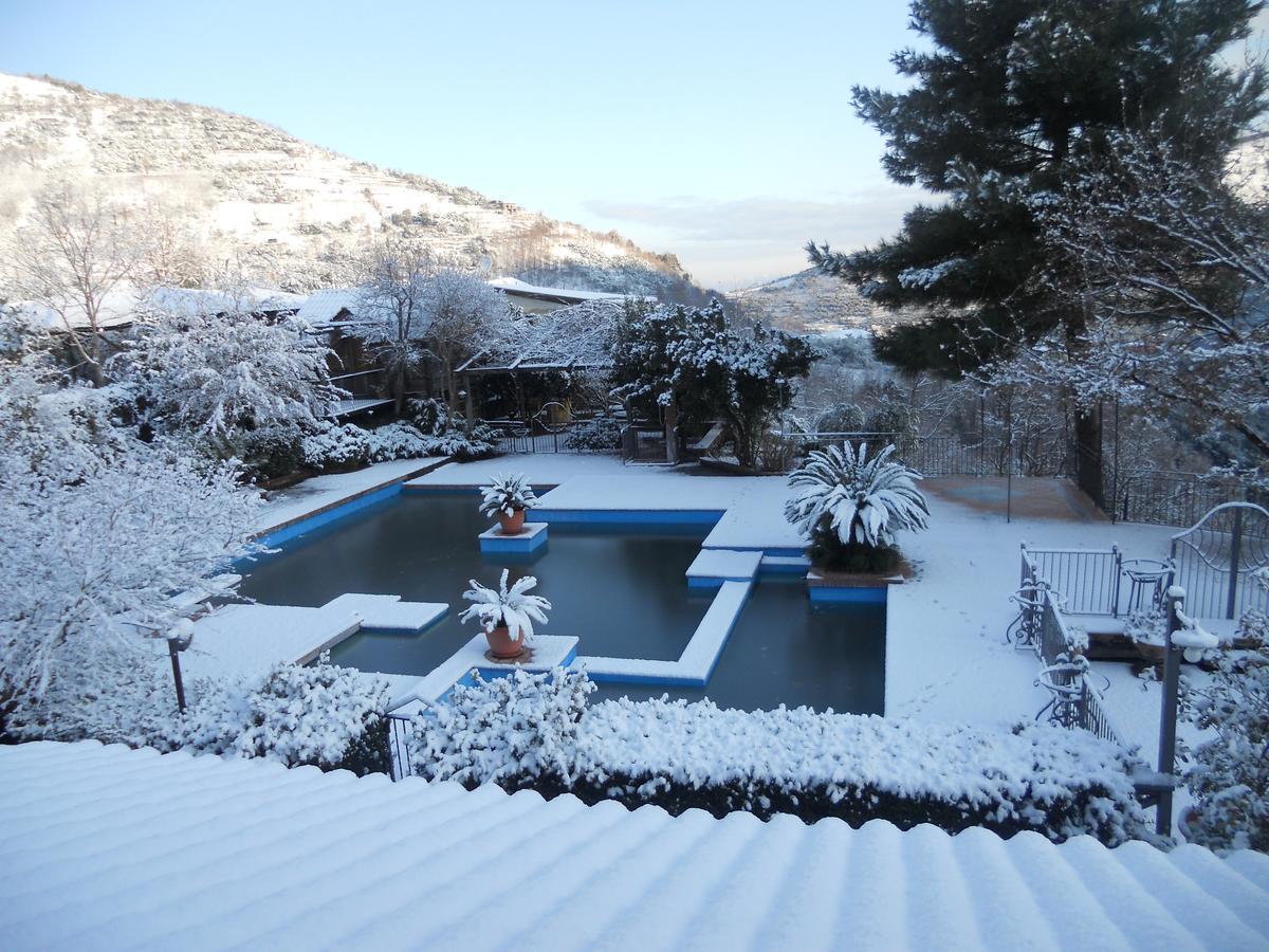 Agriturismo La Casa Del Ghiro Pimonte Bagian luar foto
